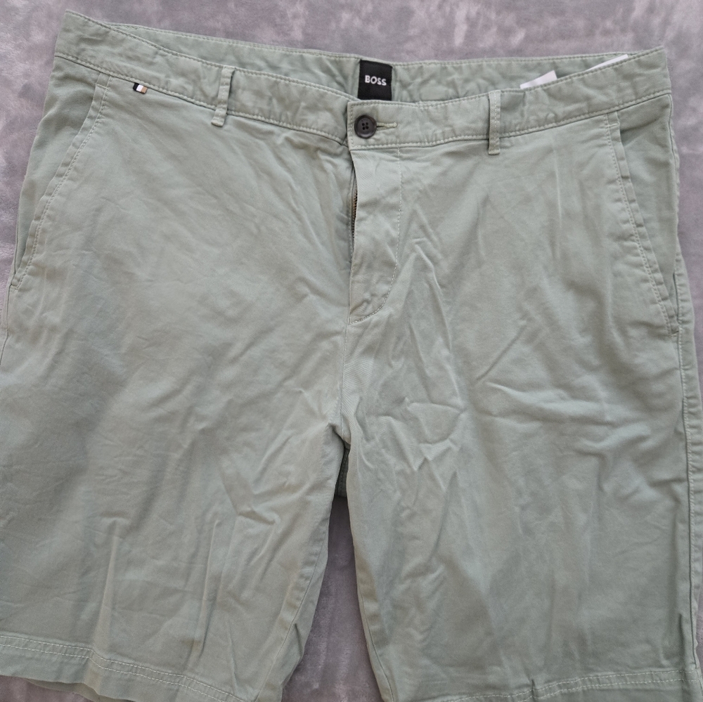 HUGO BOSS SHORTS